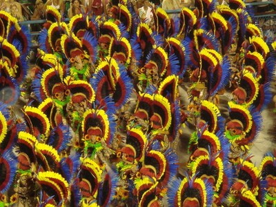 Des défilés hauts en couleurs