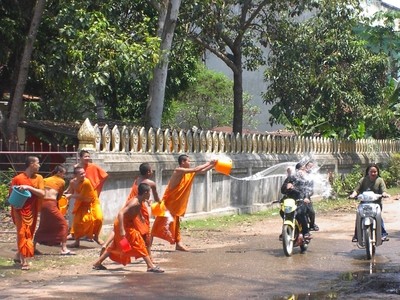 nouvel-an-bouddhique-thailande