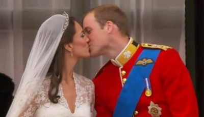 Le baiser officiel de Kate et William