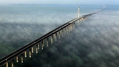 Plus long pont du monde en Chine