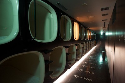 hotel capsule japon