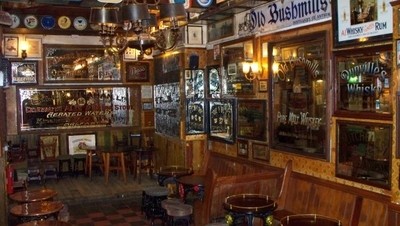 salle du pub le Duke of York