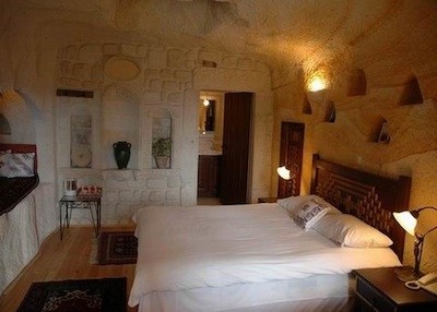 chambre hôtel troglodyte