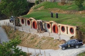 Hobbit motel